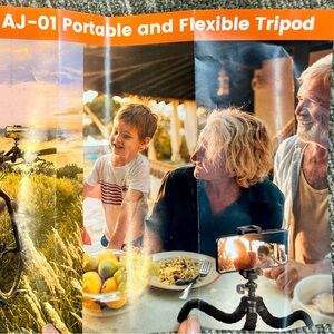 Phopik AJ-07 Flexible Tripod in Box - Never Used